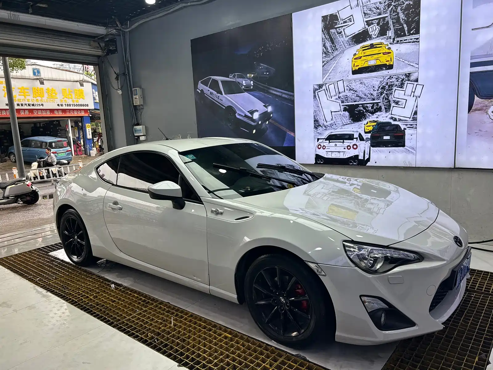 صورة 2 - Toyota 86