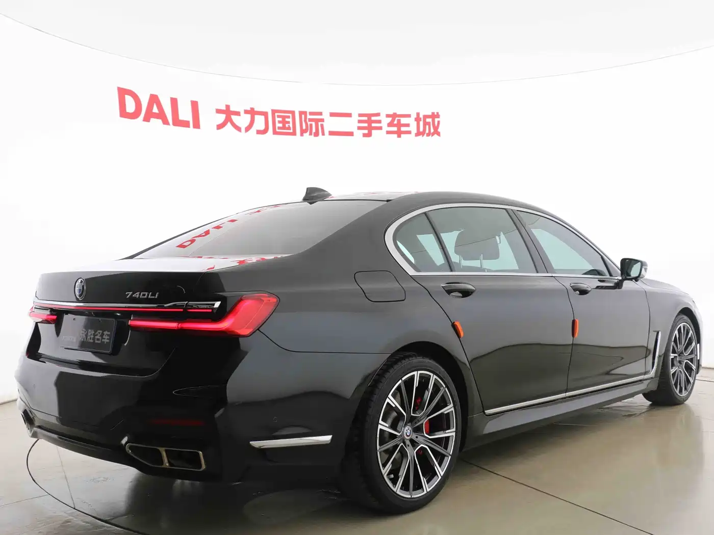 BMW 7 Series 2018 730Li Leading Type M Sport Package фото 15