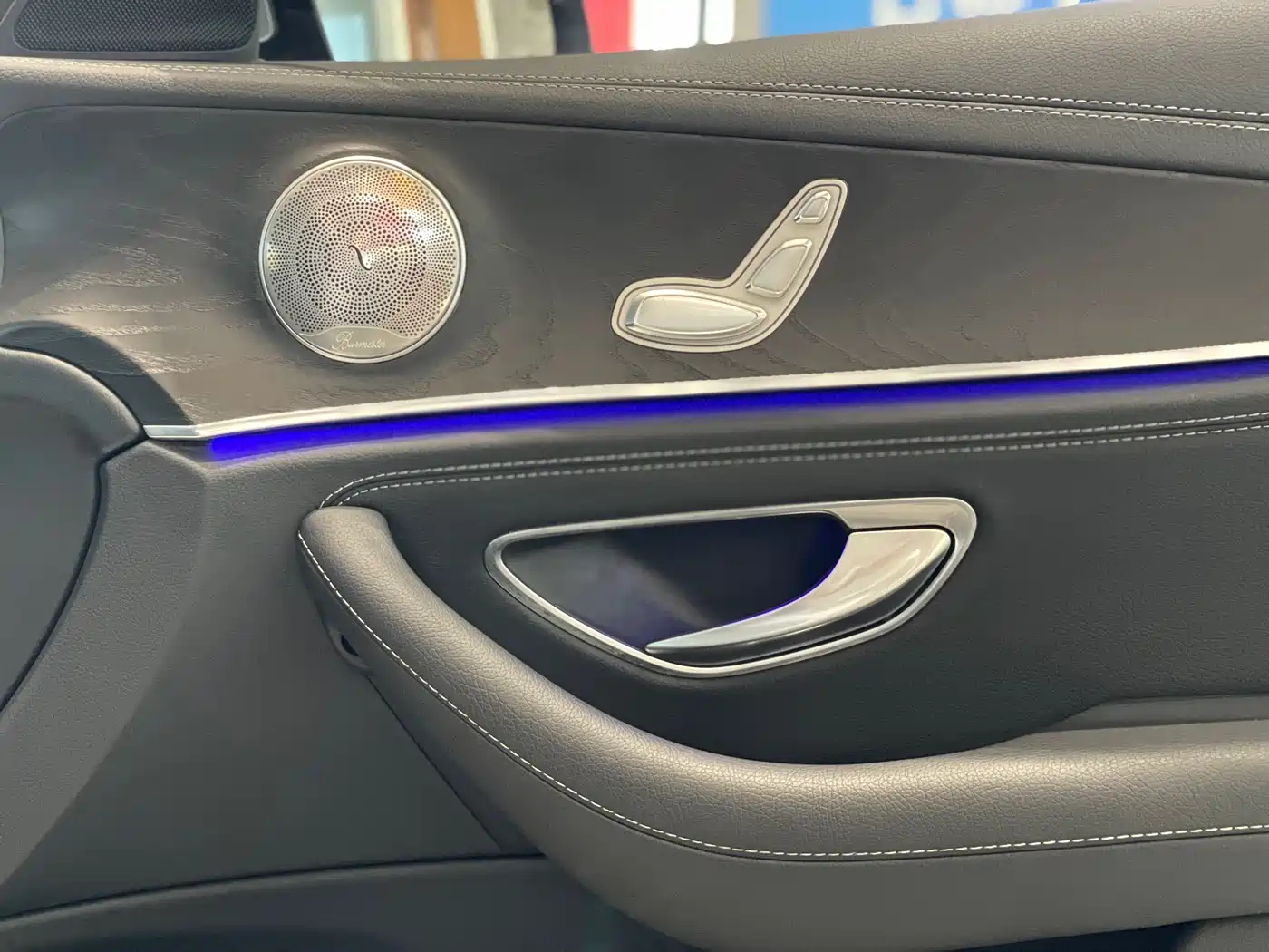 Mercedes-Benz E-Class 2016 E 200 L Sport Type фото 12