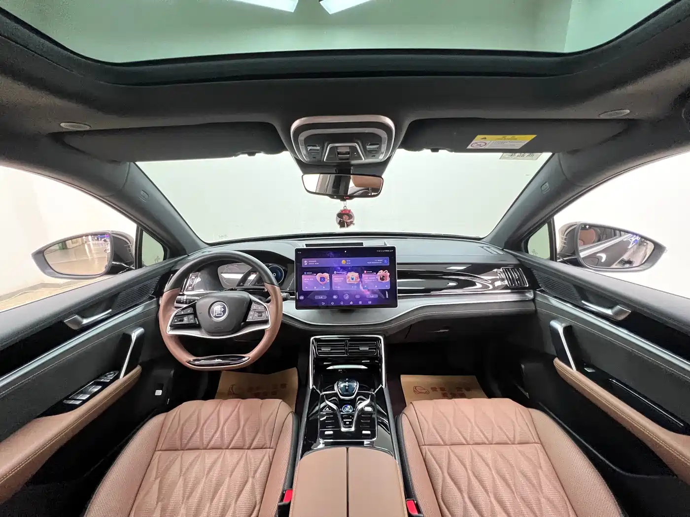 BYD Tang New Energy 2023 Model DM-i Champion Edition 112KM Deluxe фото 20