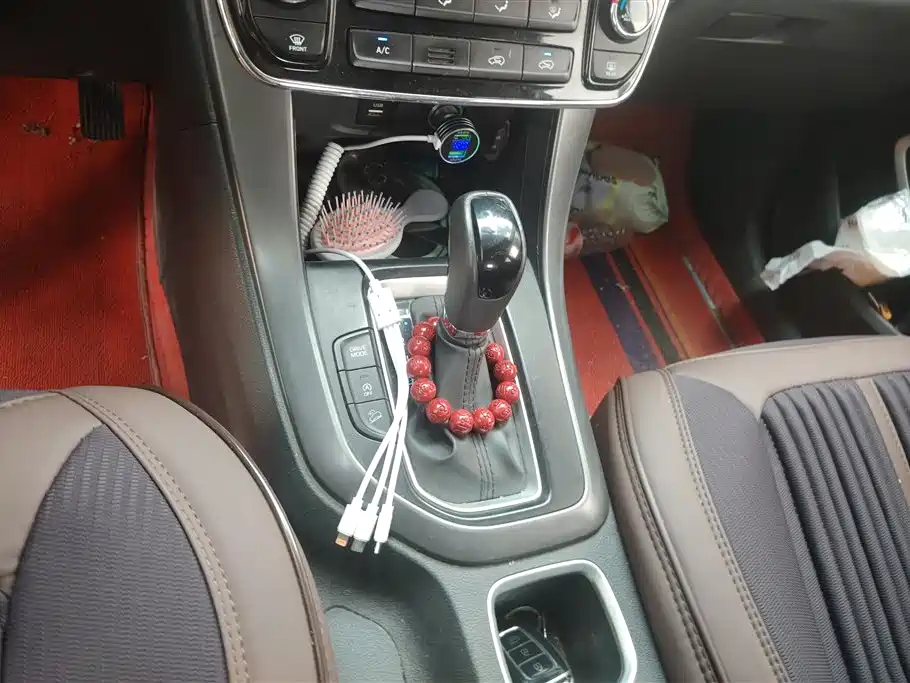 Hyundai Beijing Hyundai ix35 2019 2.0L Automatic 2WD Zhiyong·Smooth Enjoy China VI фото 16