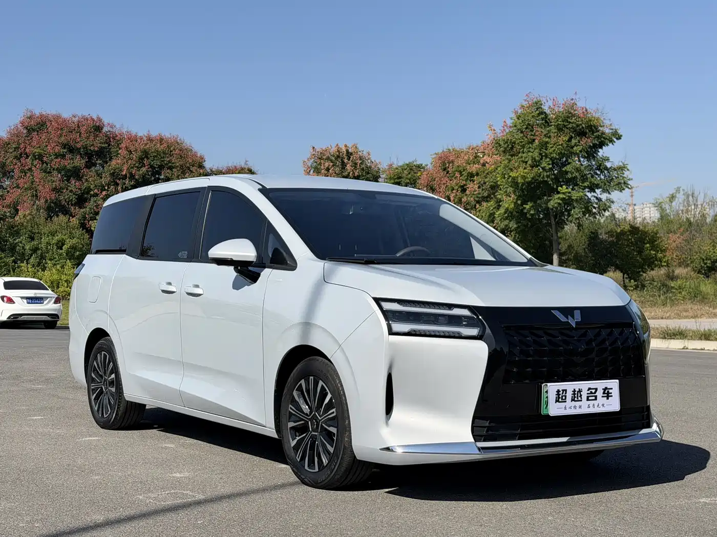 Wuling Motors Xingguang 730 New Energy 2025 2025 Model Plug-in Hybrid Base Version