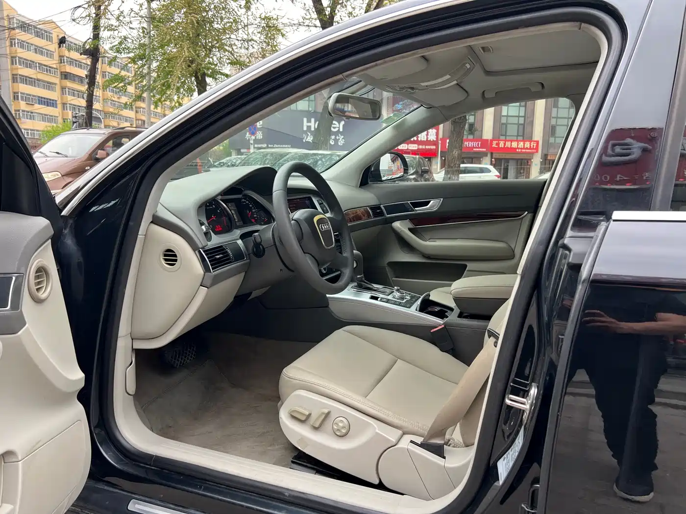 Audi A6L 2011 2.0 TFSI Automatic Comfort фото 7