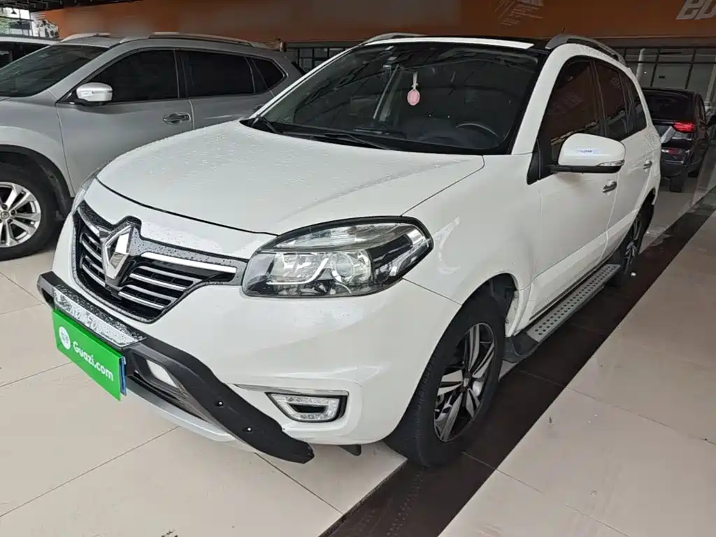 Renault Koleos (Import) 2015 2015 2.0L 2WD Comfort