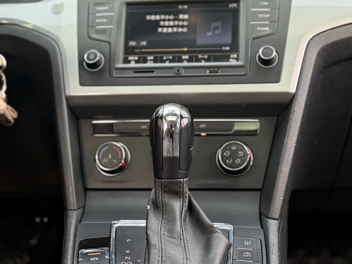 Volkswagen Lamando 2018 230TSI DSG Trend Edition фото 14