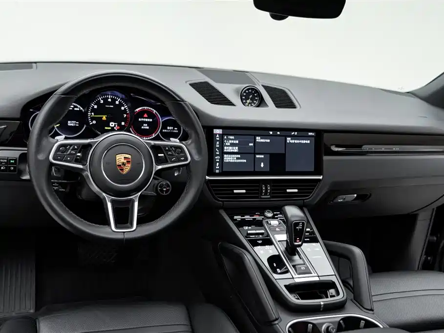 PORSCHE CAYENNE NEW ENERGY