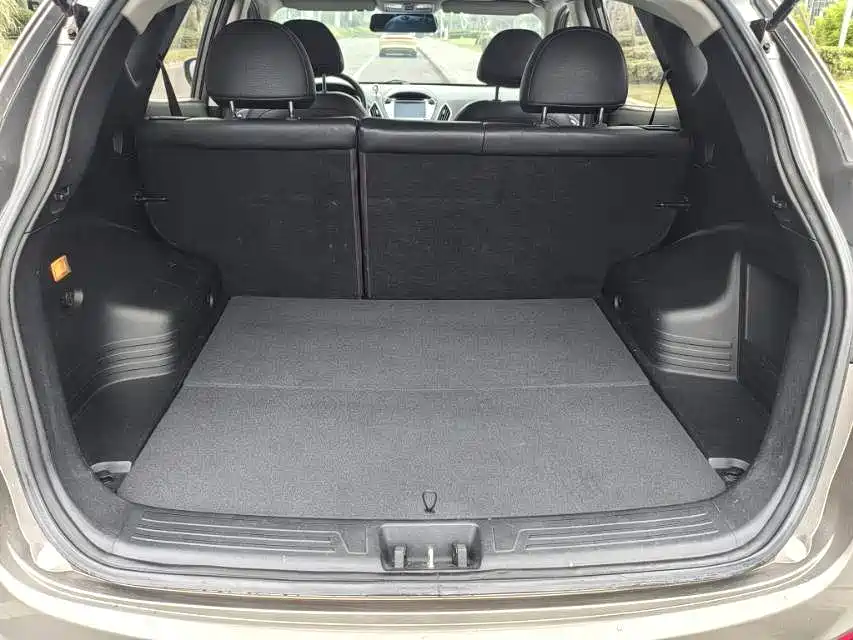 Hyundai Beijing Hyundai ix35 2015 2.0L Automatic 2WD Smart Type China IV фото 3