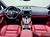 Photo 19 - Porsche Cayenne