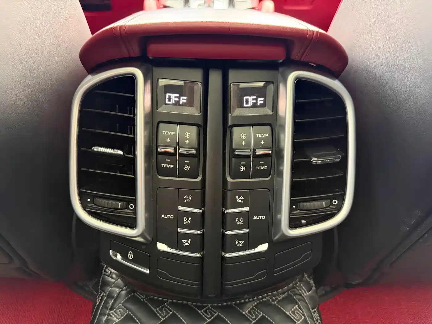 Porsche Cayenne 2015 Cayenne S 3.6T фото 15