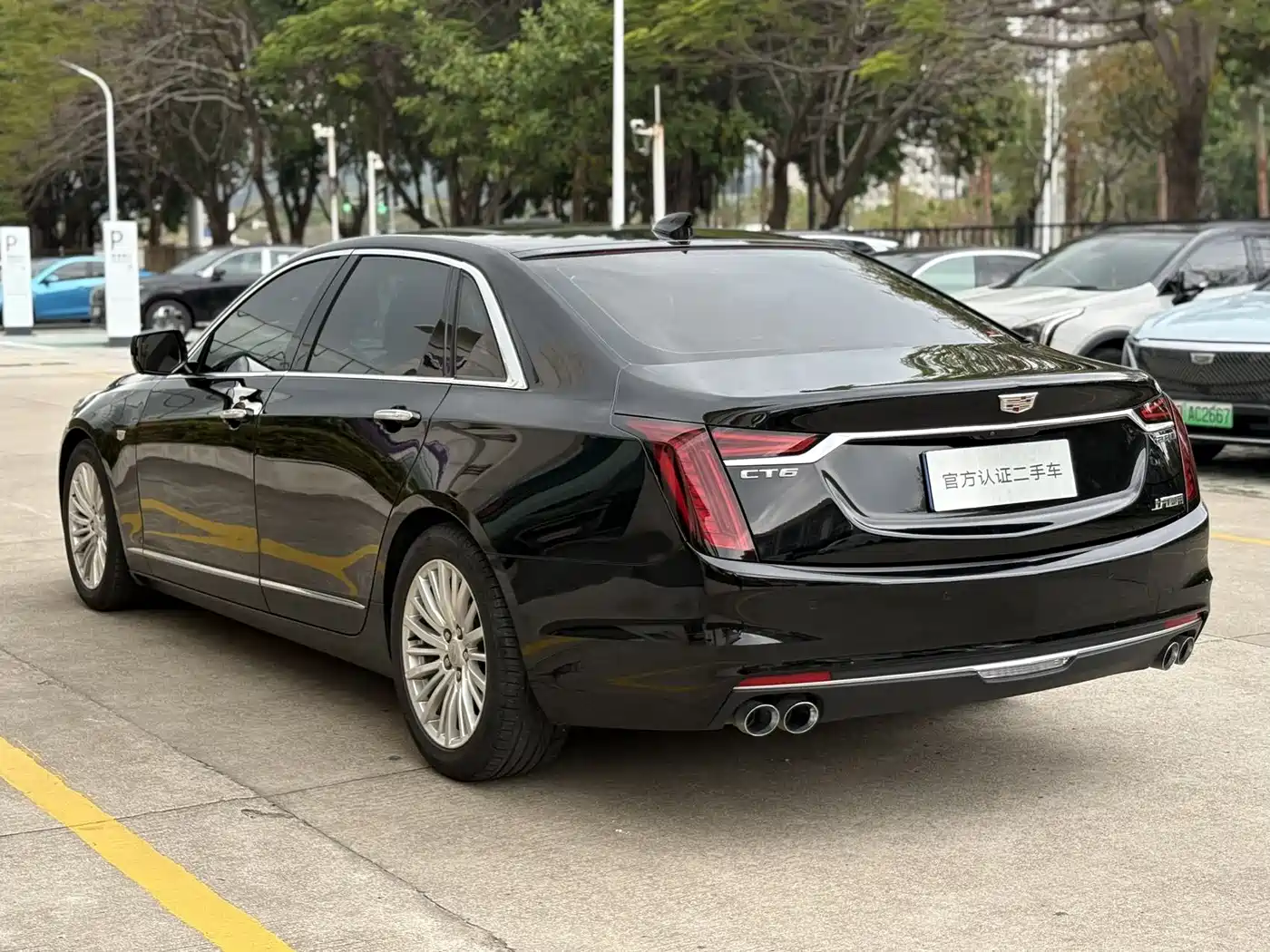 CADILLAC CT6