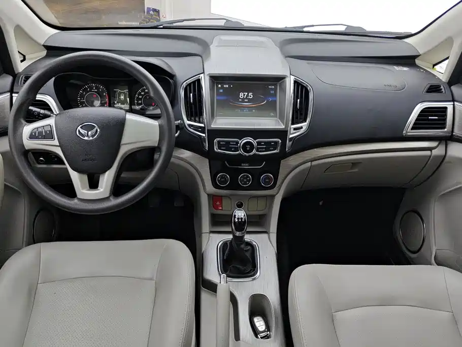 BAIC Huansu H3 2017 2016 H3F 1.5L Manual Noble