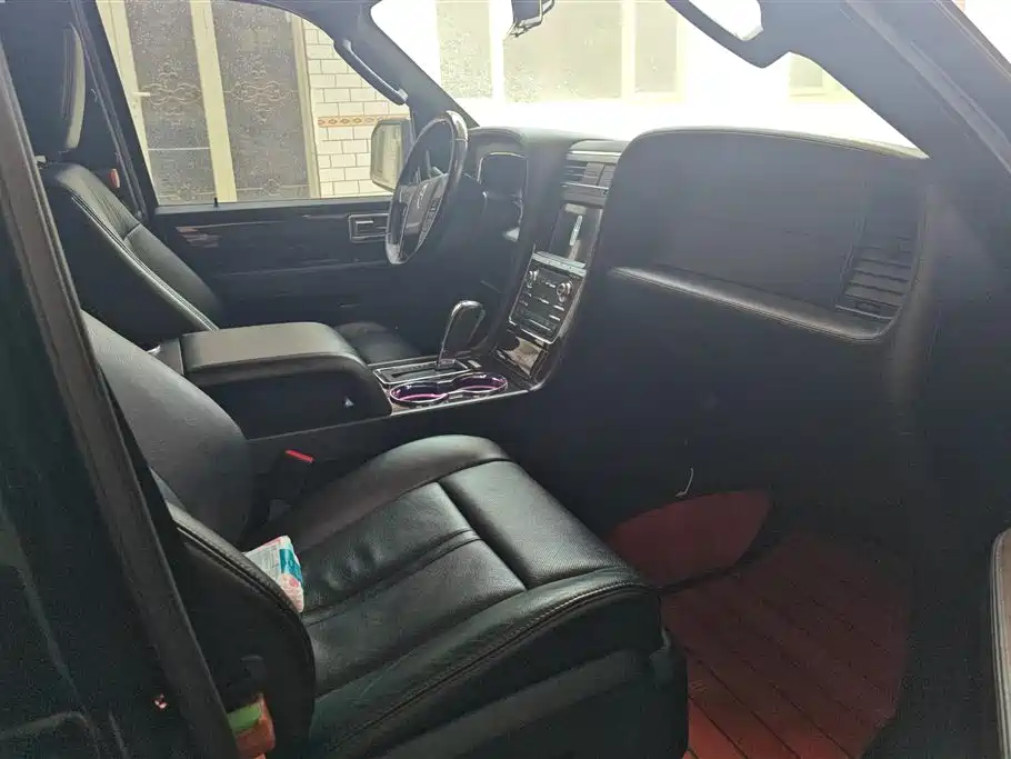 Lincoln Navigator 2016 3.5T AWD фото 8
