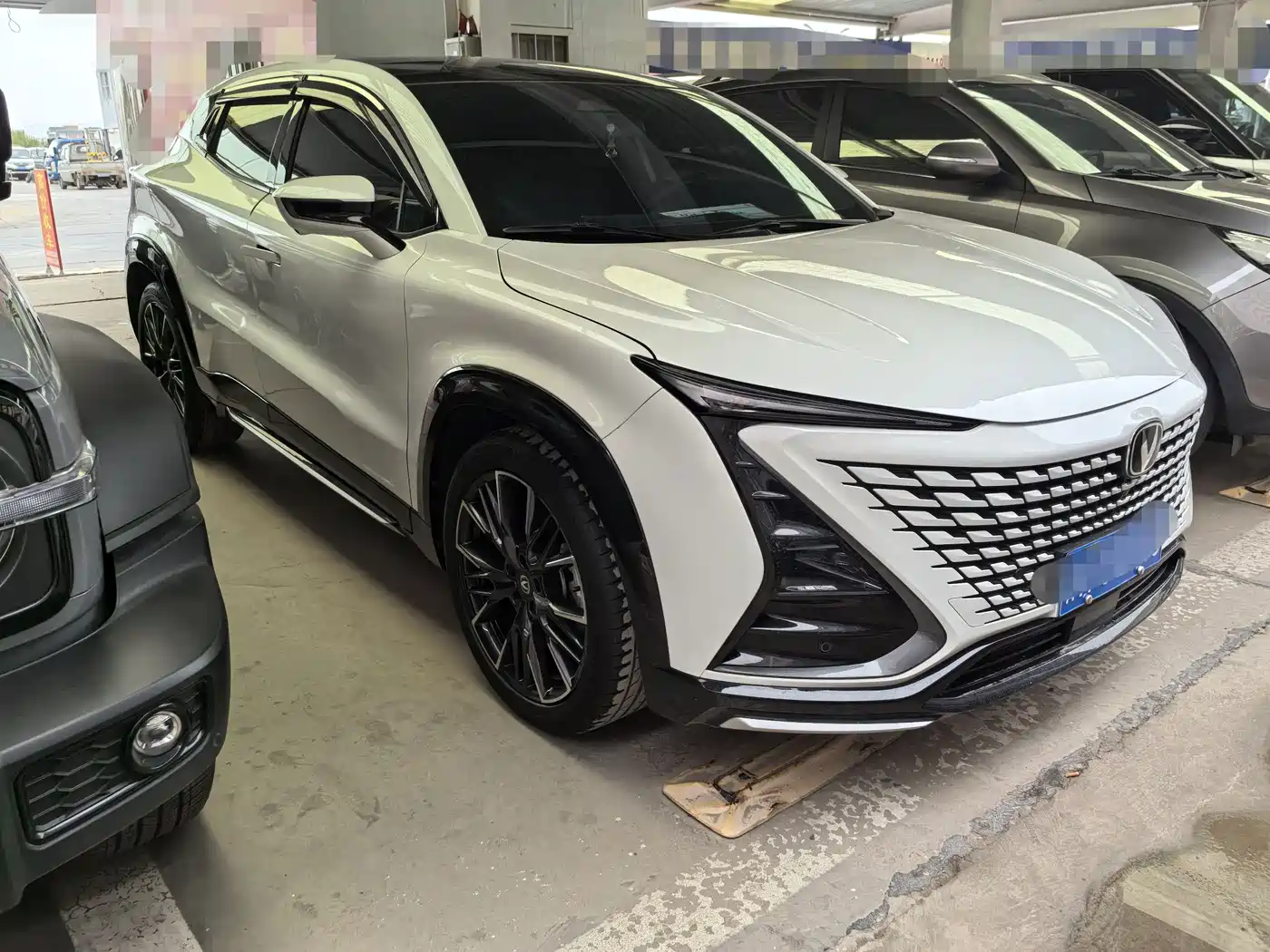 CHANGAN UNI-T