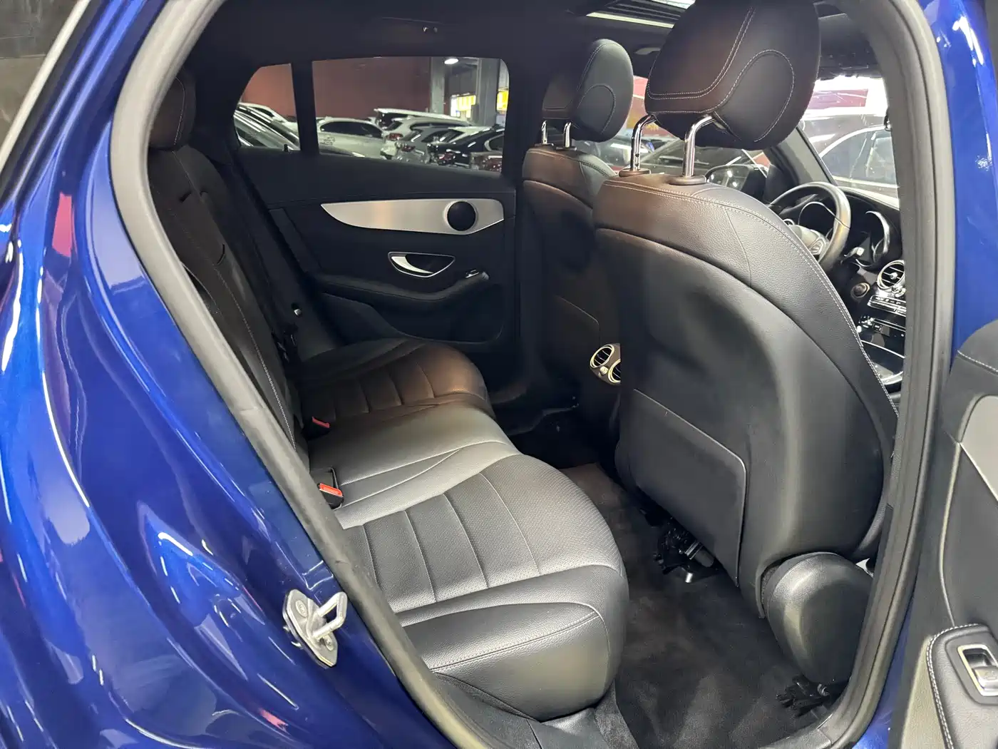 Mercedes-Benz GLC Coupe 2017 GLC 200 4MATIC Coupe SUV фото 12
