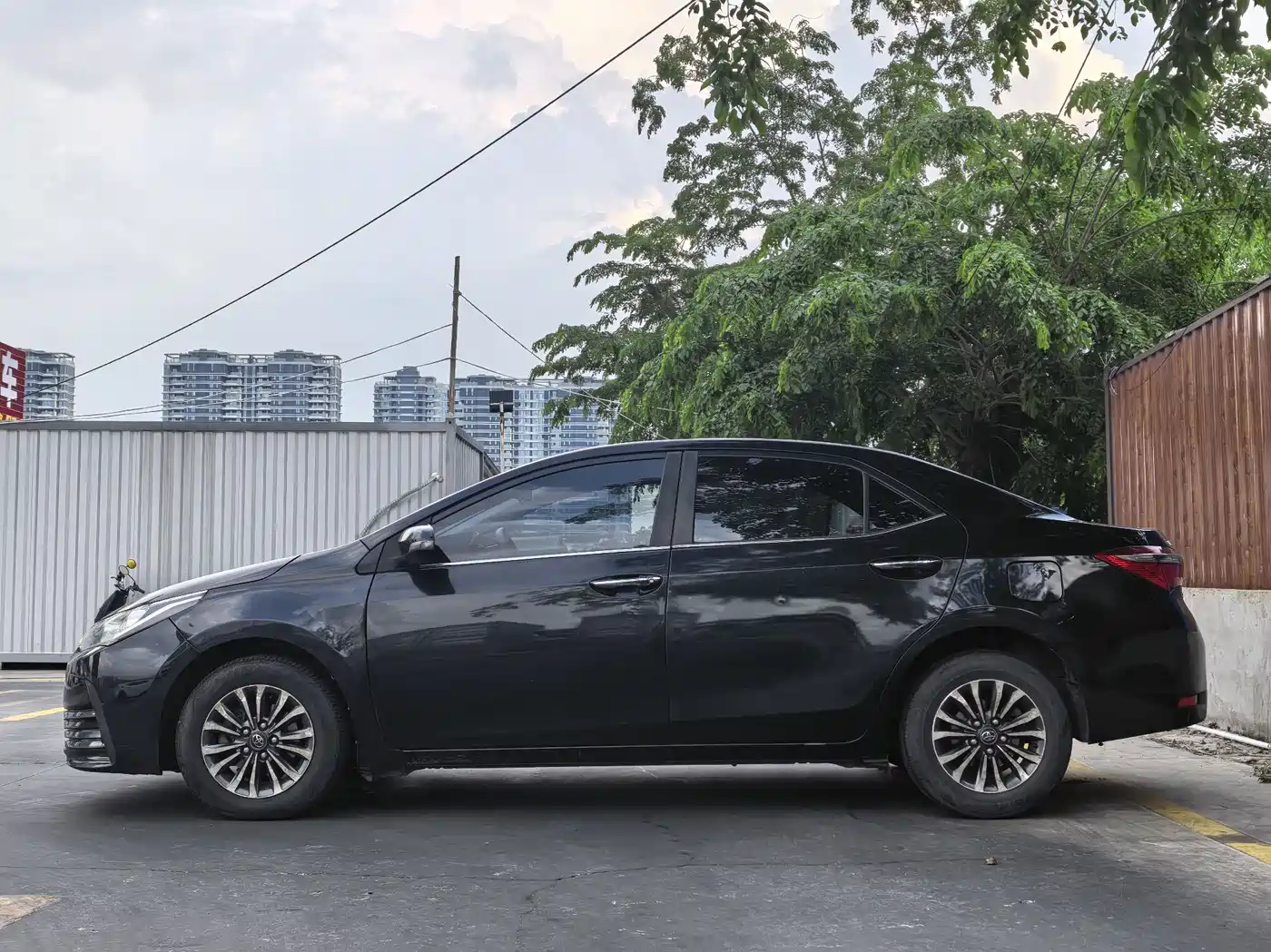 Toyota Corolla 2017 Facelift 1.2T S-CVT GL фото 10