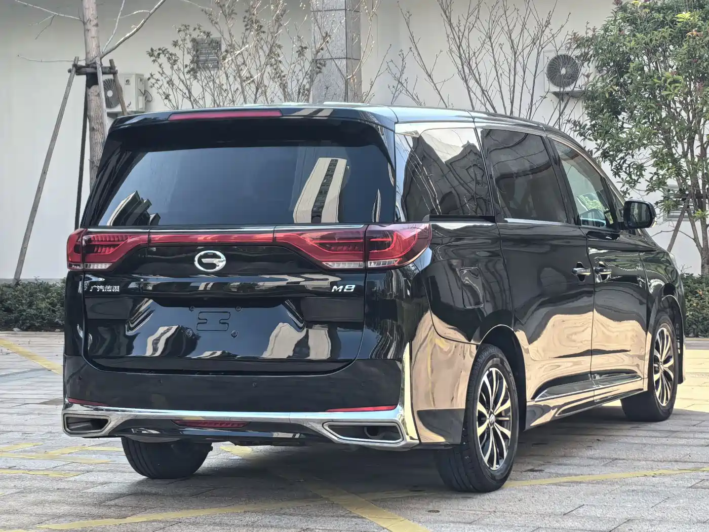 GAC TRUMPCHI M8