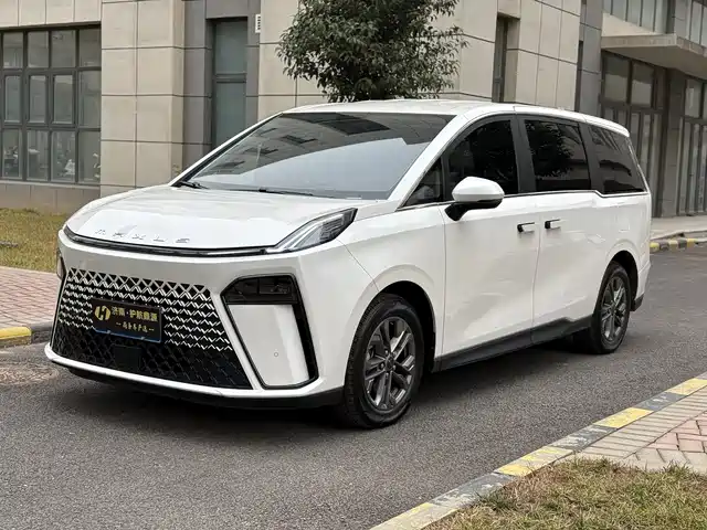 saic-maxus chase-g70