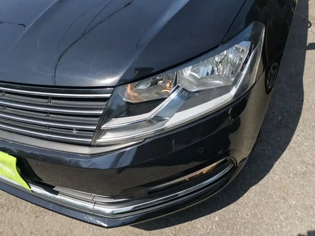 Volkswagen Lavida 2015 1.6L Manual Comfort Edition фото 24