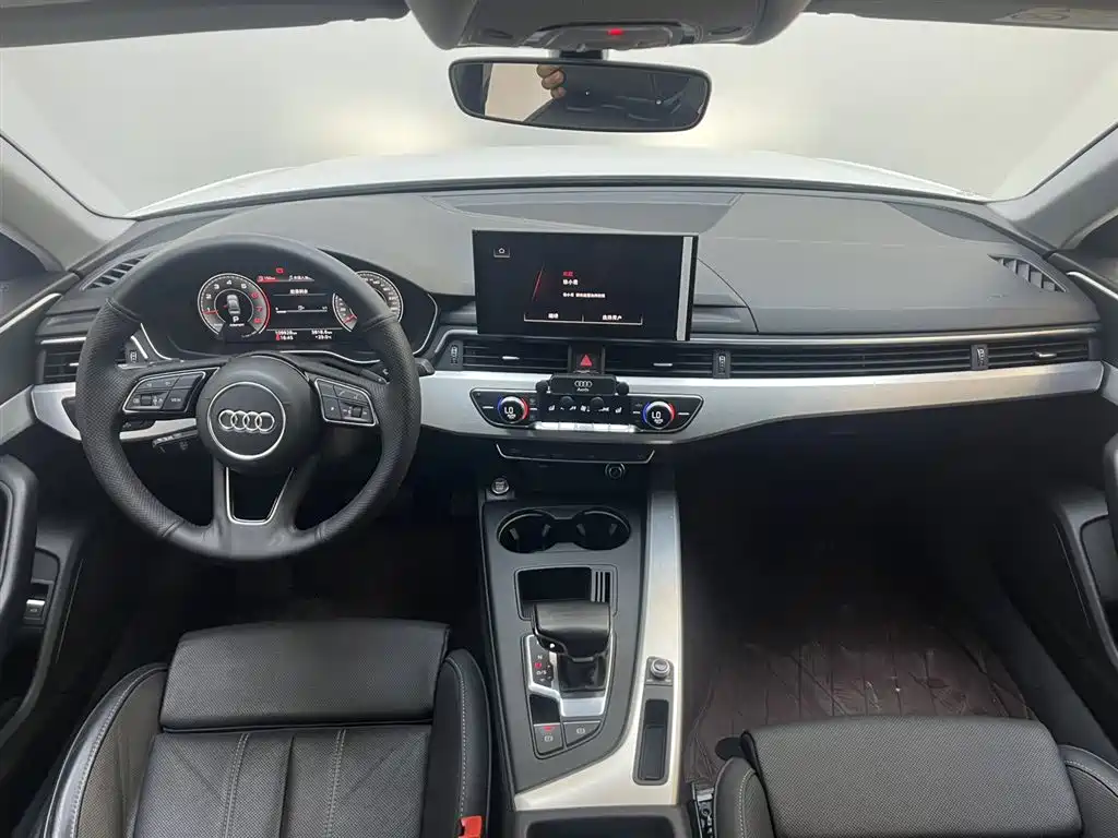 Audi A4L 2020 40 TFSI Fashion Dynamic Edition фото 9