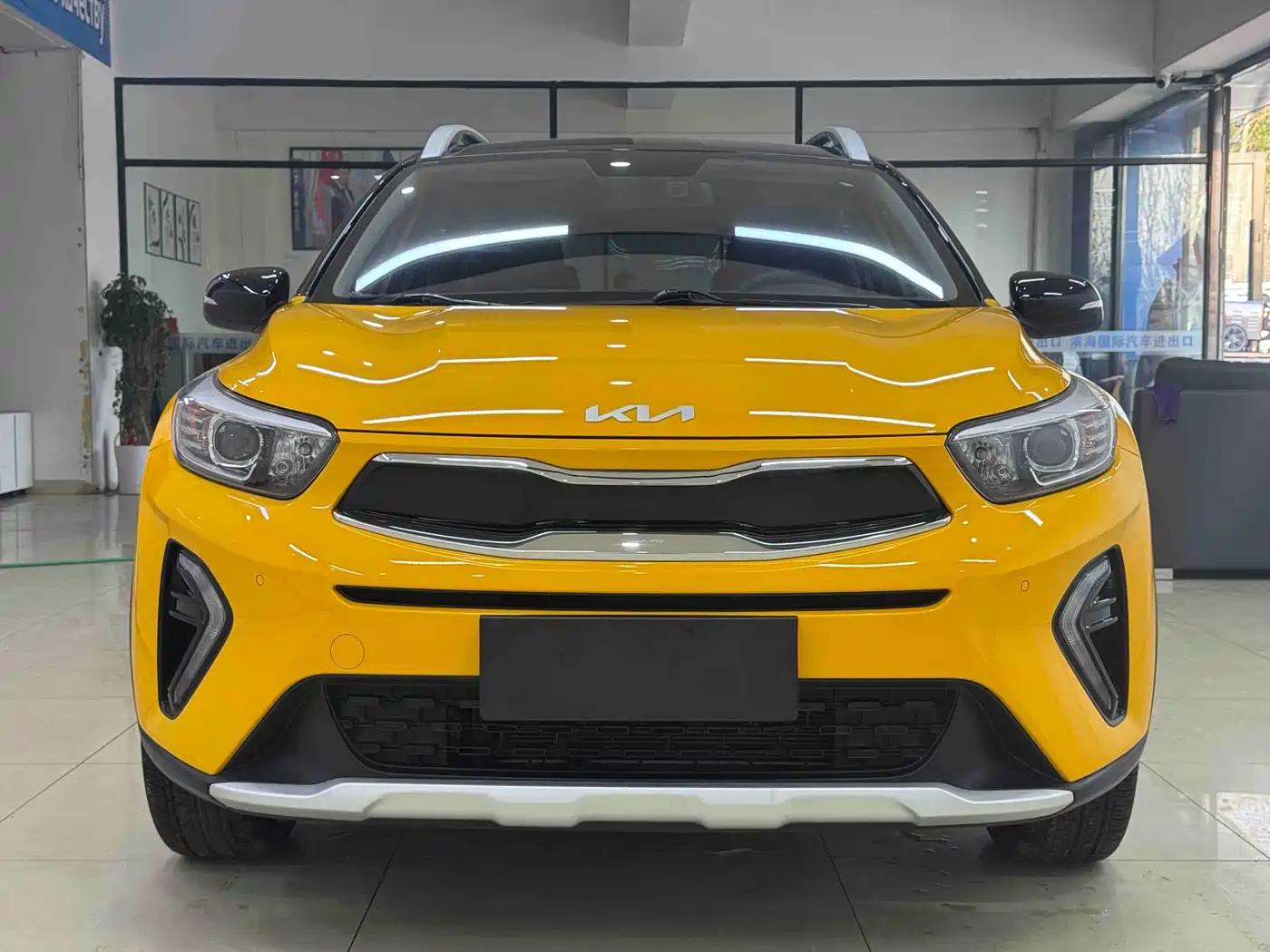 Kia KX1 2021 1.4L CVT Fun Sunroof Version фото 2