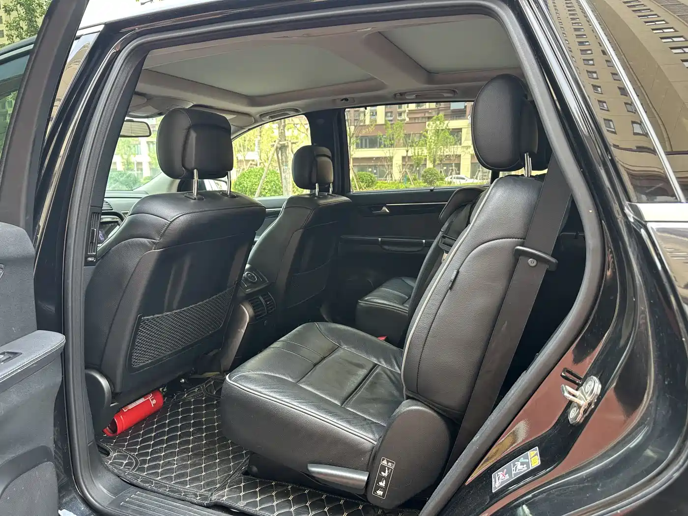 Mercedes-Benz R-Class 2017 R 320 4MATIC Business Collector's Edition фото 8