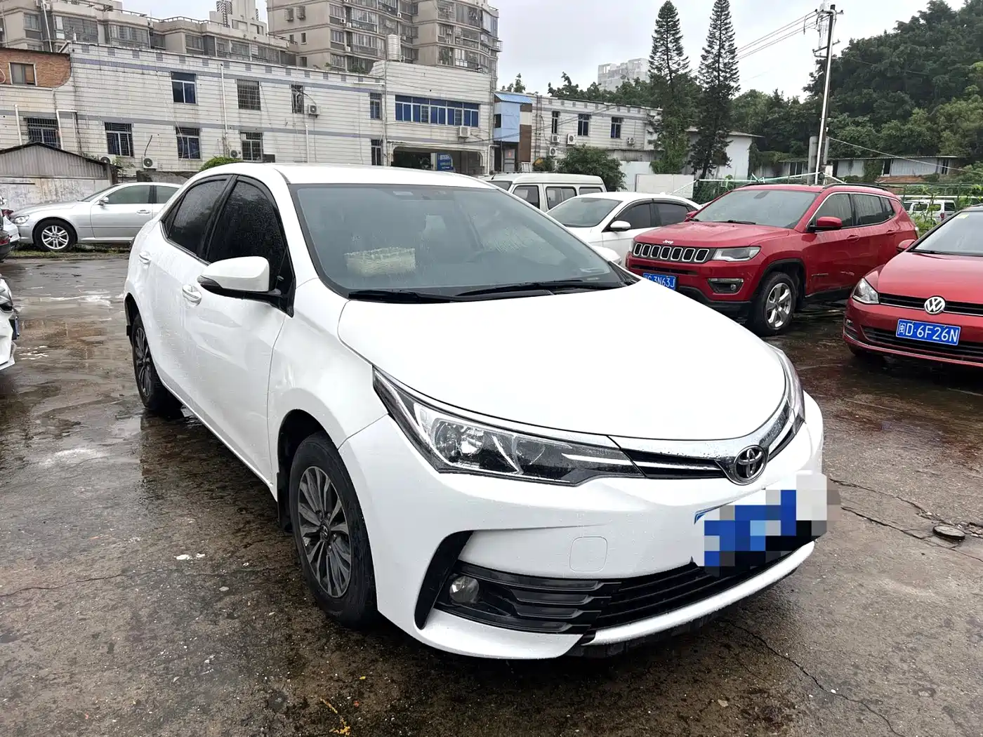Toyota Corolla 2017 Facelift 1.2T S-CVT GL фото 3