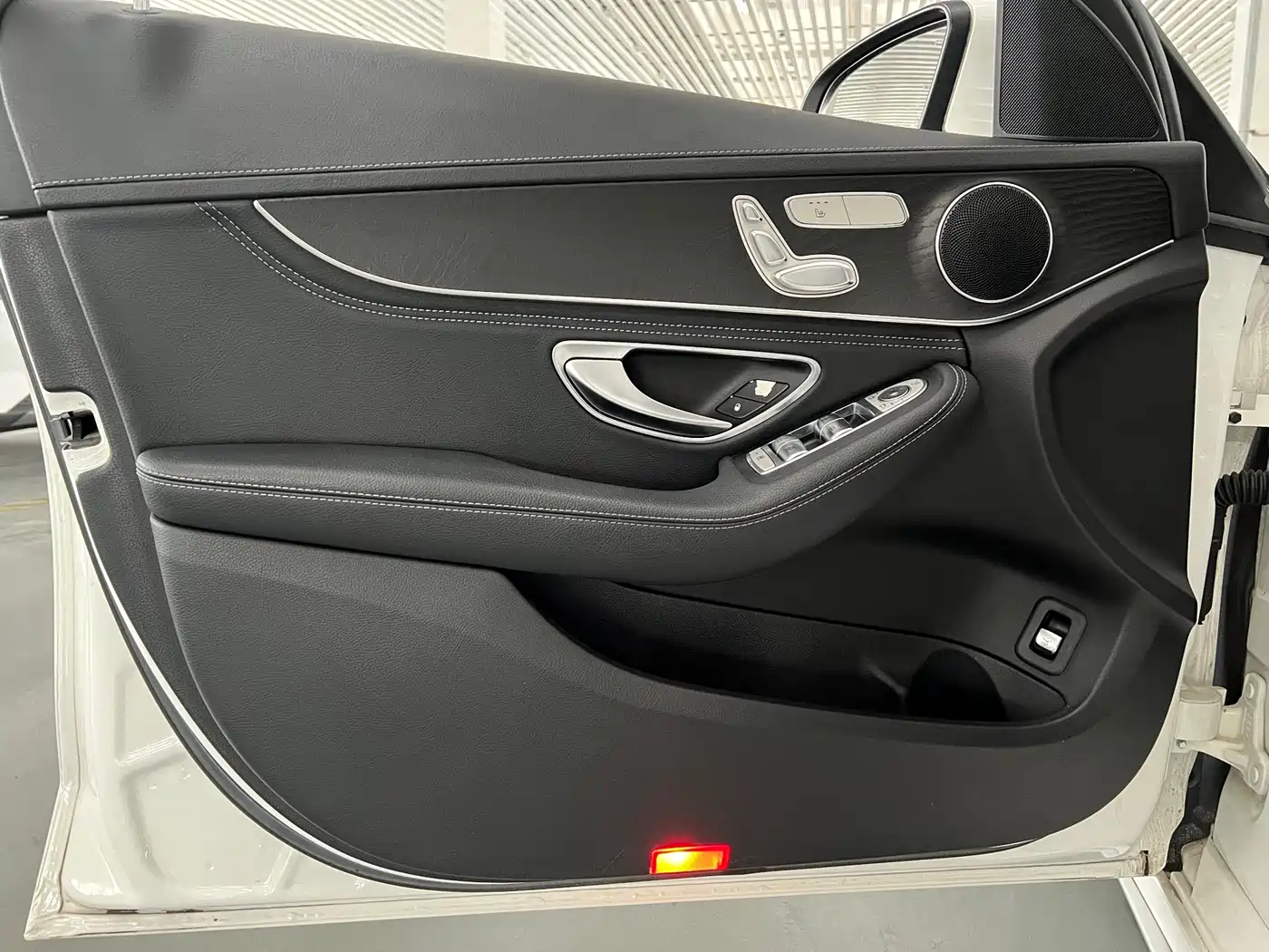 Mercedes-Benz C-Class 2017 C 200 L Sport фото 7