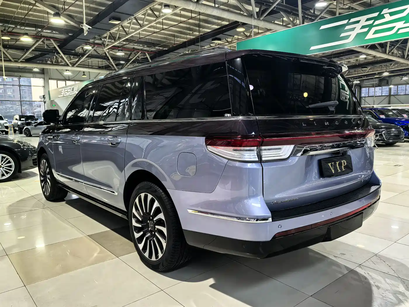 Lincoln Navigator One 2022 3.5T Navigator One фото 24