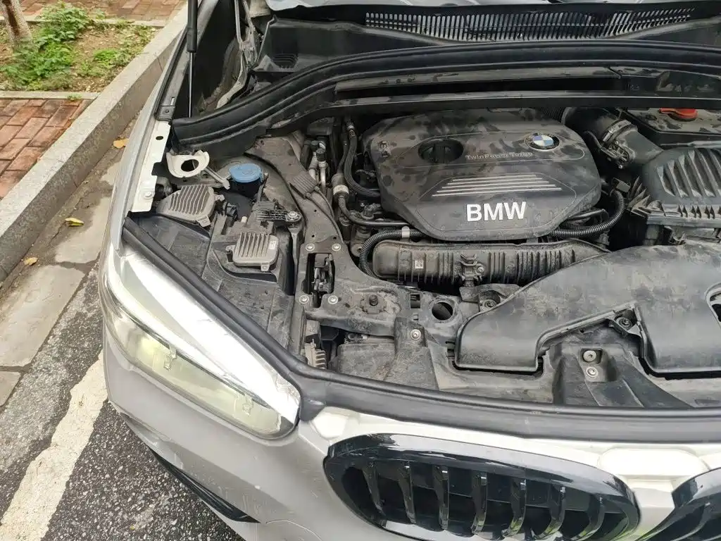 Фото 21 - BMW X1