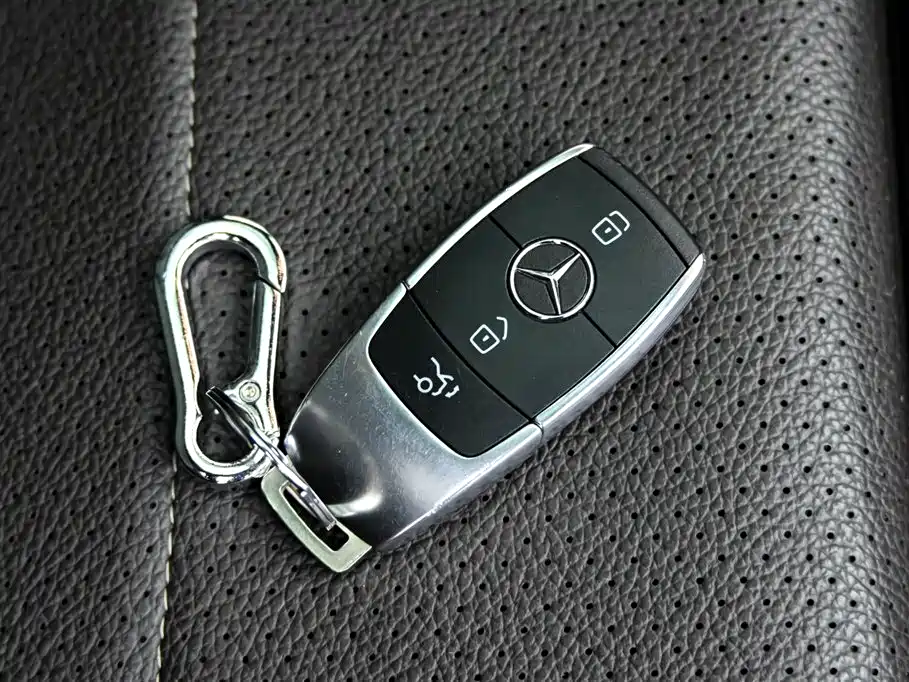 Mercedes-Benz GLC 2022 Model GLC 260 L 4MATIC Luxury Edition фото 37