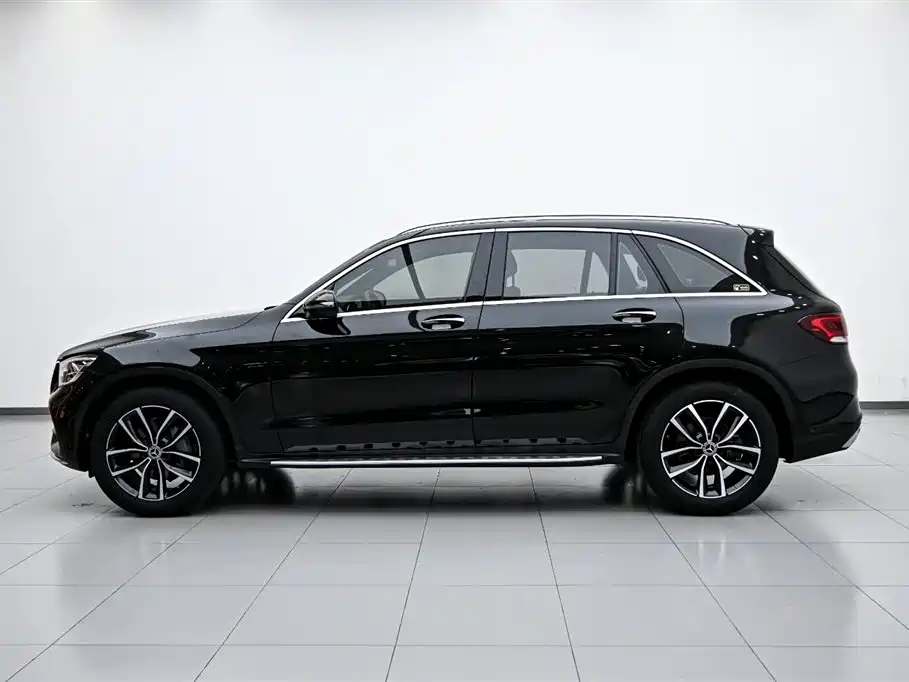 Mercedes-Benz GLC 2022 Model GLC 260 L 4MATIC Luxury Edition фото 5