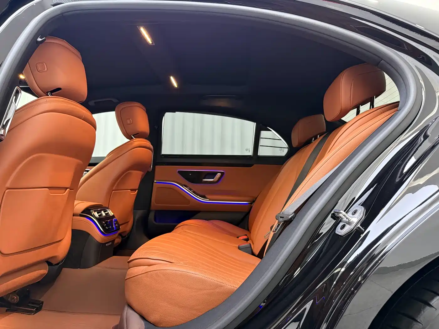 Mercedes-Benz S-Class 2024 S 400 L Business Edition фото 6
