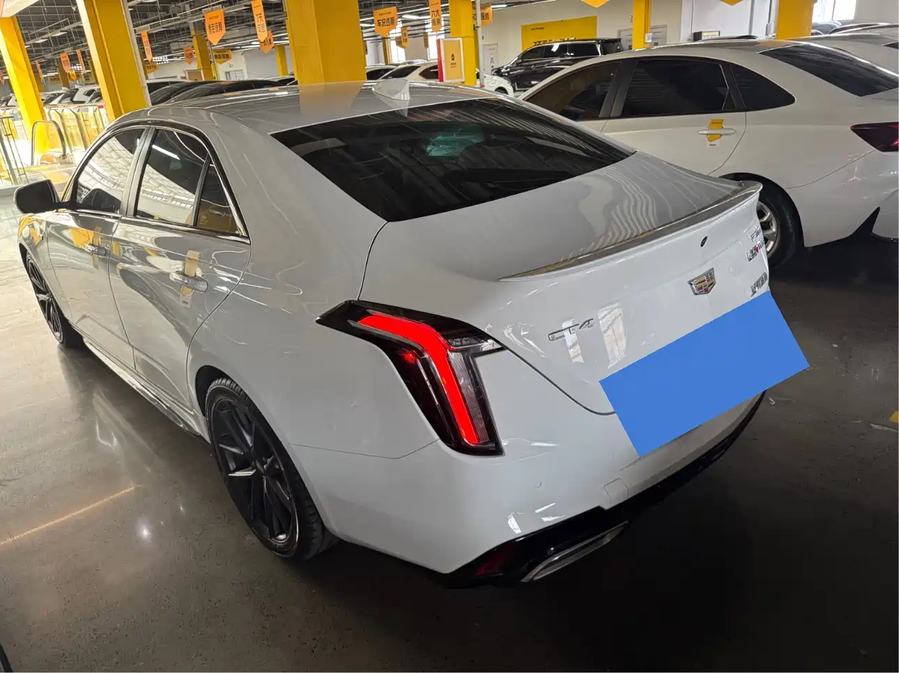 CADILLAC CT4