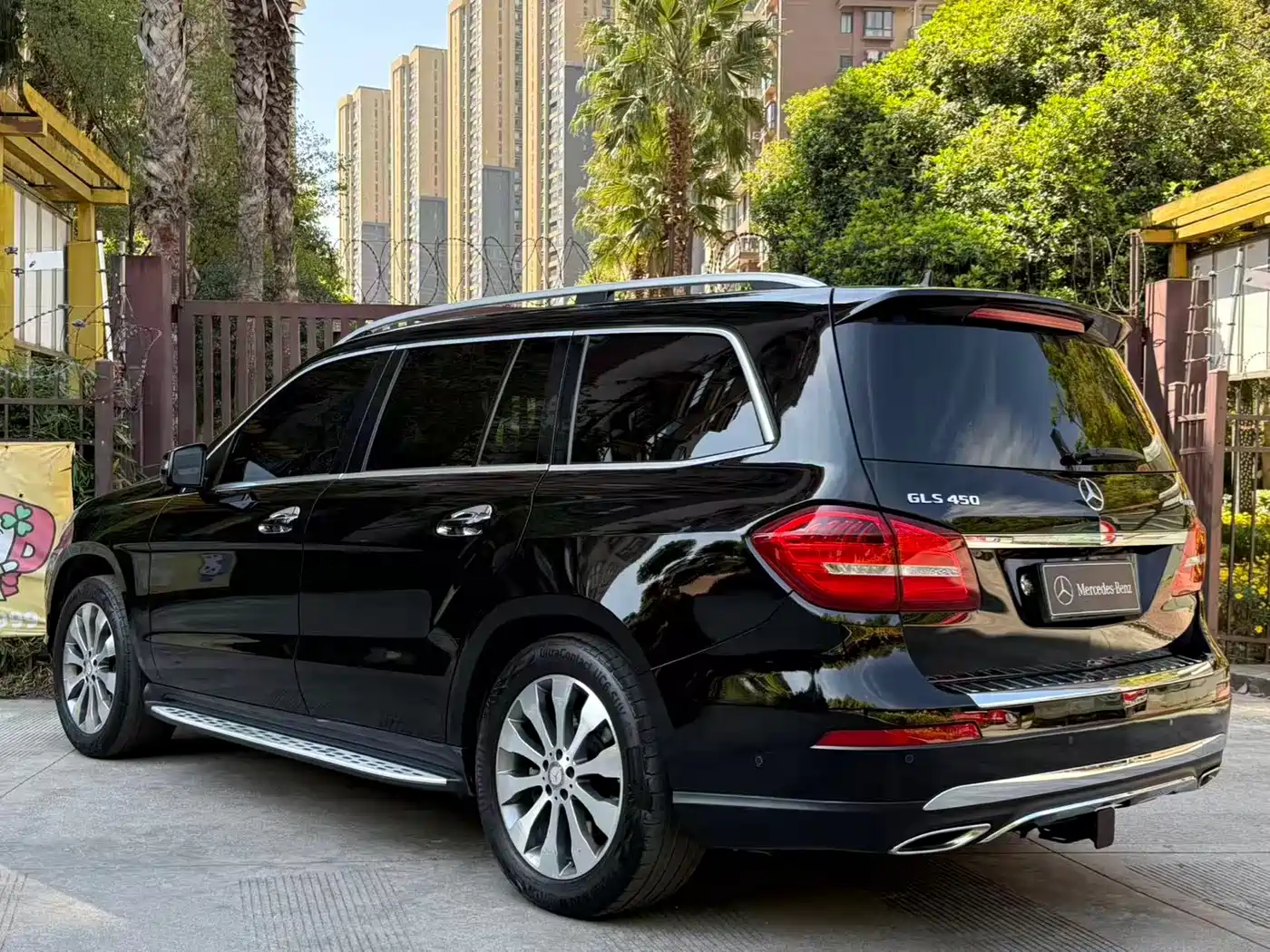 Mercedes-Benz GLS 2017 GLS 400 4MATIC Luxury фото 5