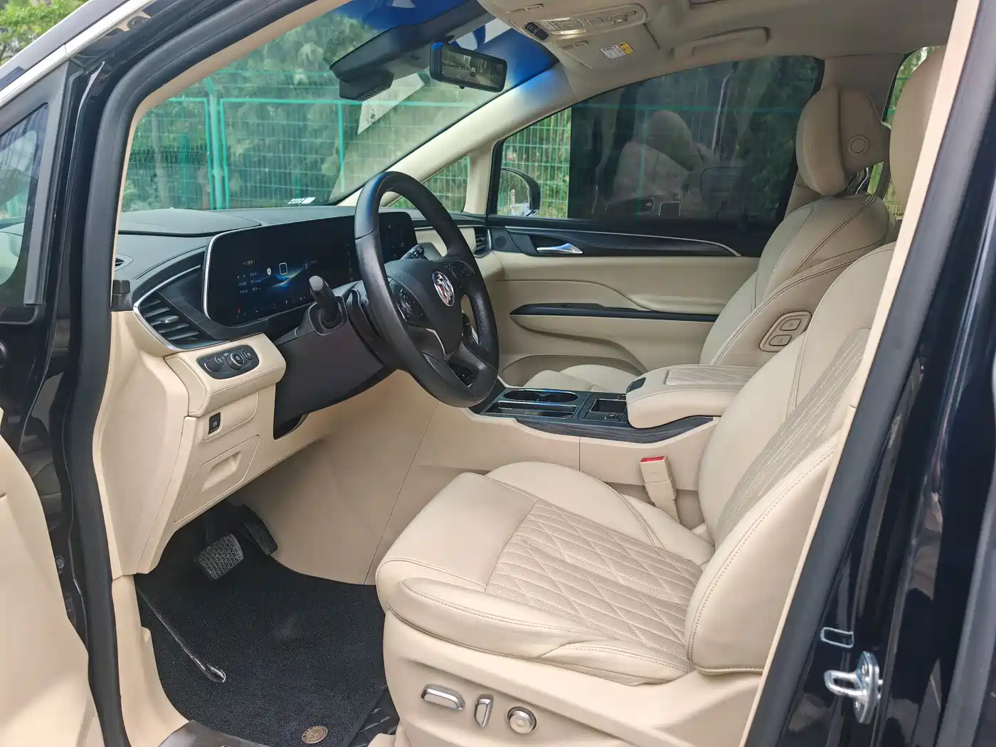 BUICK GL8