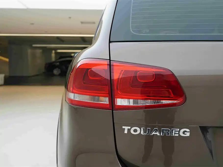 Volkswagen Touareg 2011 3.0TSI Standard фото 15