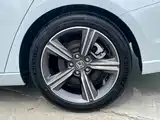 Фото 5 - Honda Inspire Hybrid