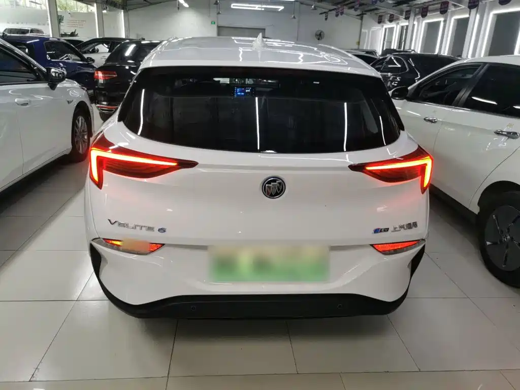 Photo 4 - Buick Velite 6