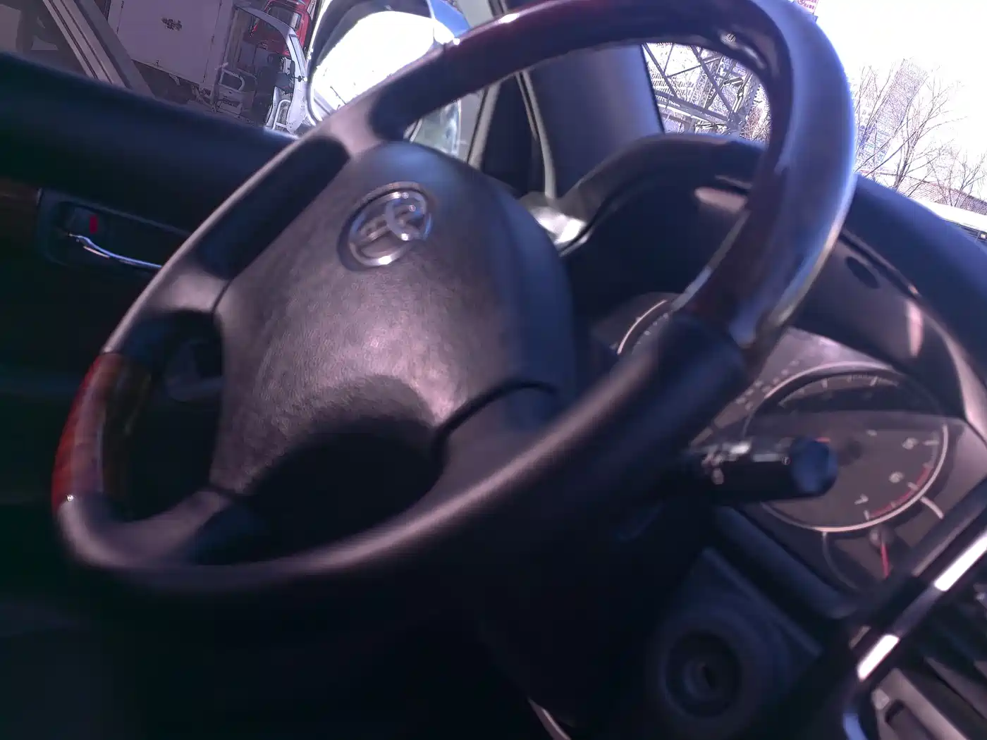 Toyota Prado 2005 2005 Model 4.0L Automatic GX Luxury Edition