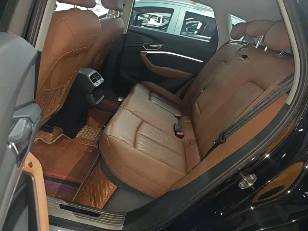 Audi e-tron (Import) 2021 2019 55 quattro Fashion