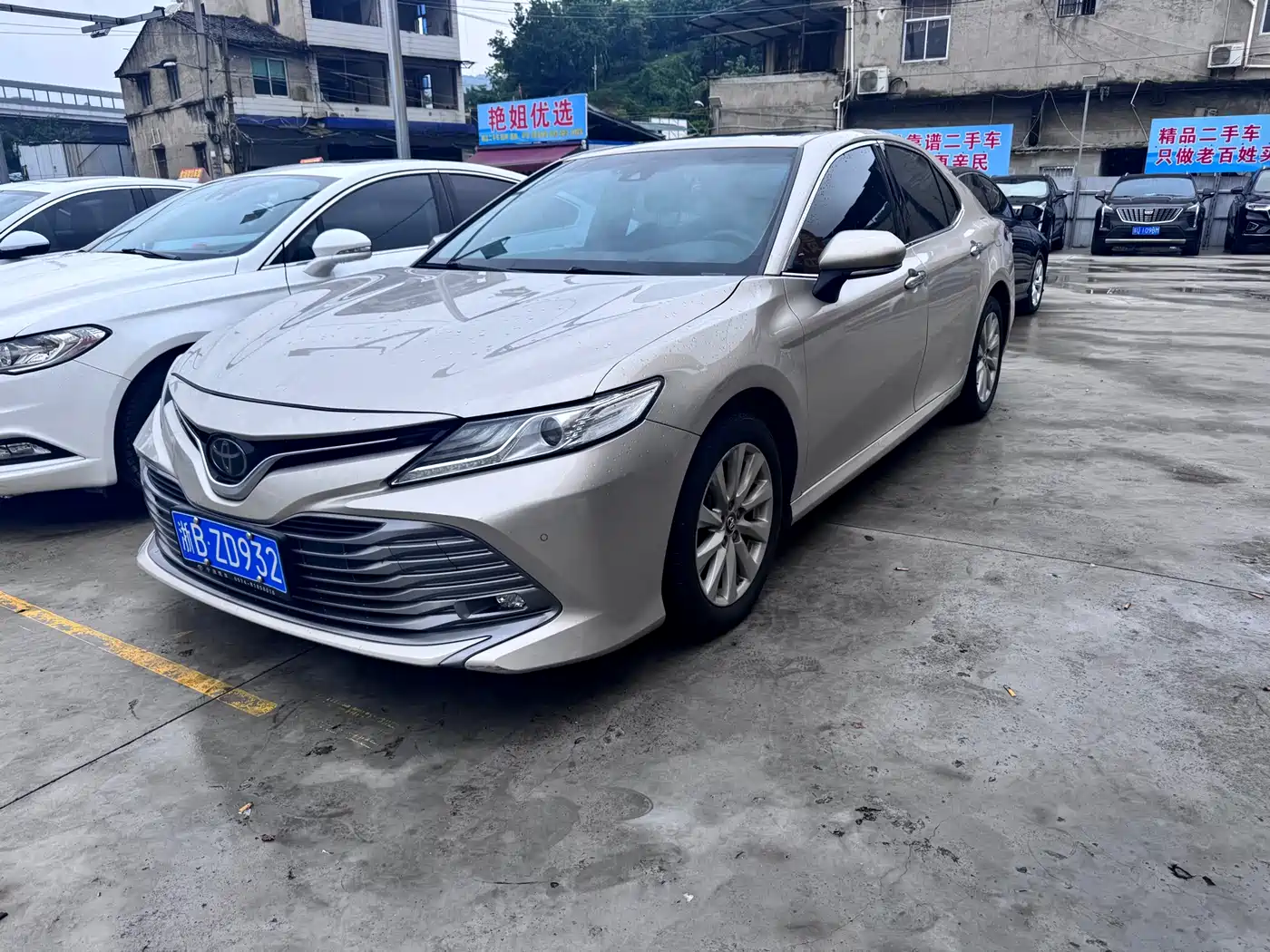 Toyota Camry 2019 Facelift 2.0G Luxury Edition
