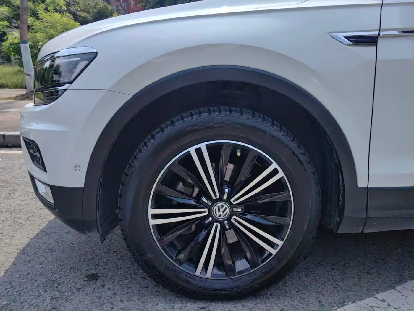 Volkswagen Tiguan L 2017 330TSI Automatic 2WD Flagship Edition фото 14