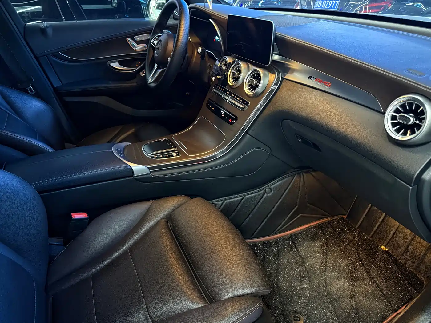 Mercedes-Benz GLC 2020 Facelift GLC 300 L 4MATIC Luxury фото 11