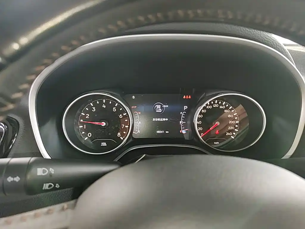 Фото 12 - Jeep Compass