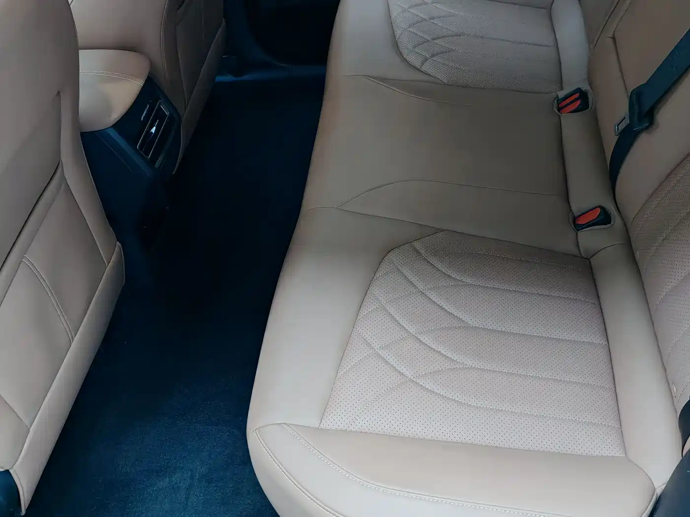 CHANGAN UNI Z NEW ENERGY