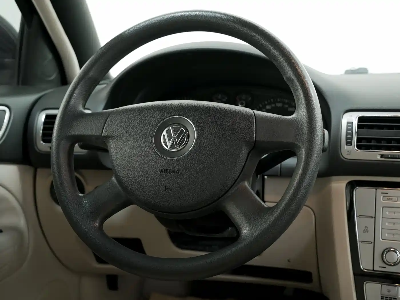 Volkswagen Passat Lingyu 2012 2011 1.8T Automatic Premium