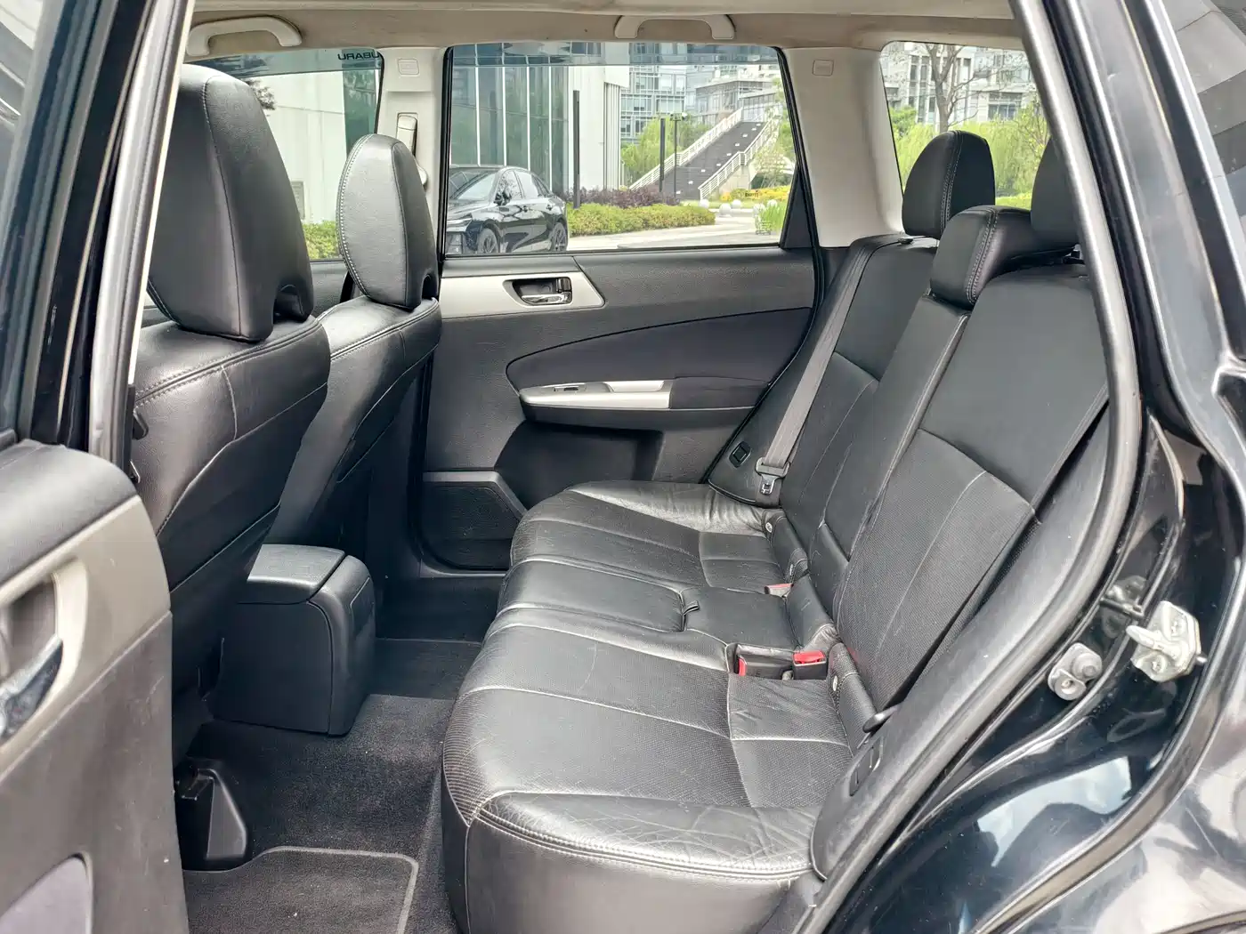 Subaru Forester 2010 2.0XS Manual Luxury Edition фото 12