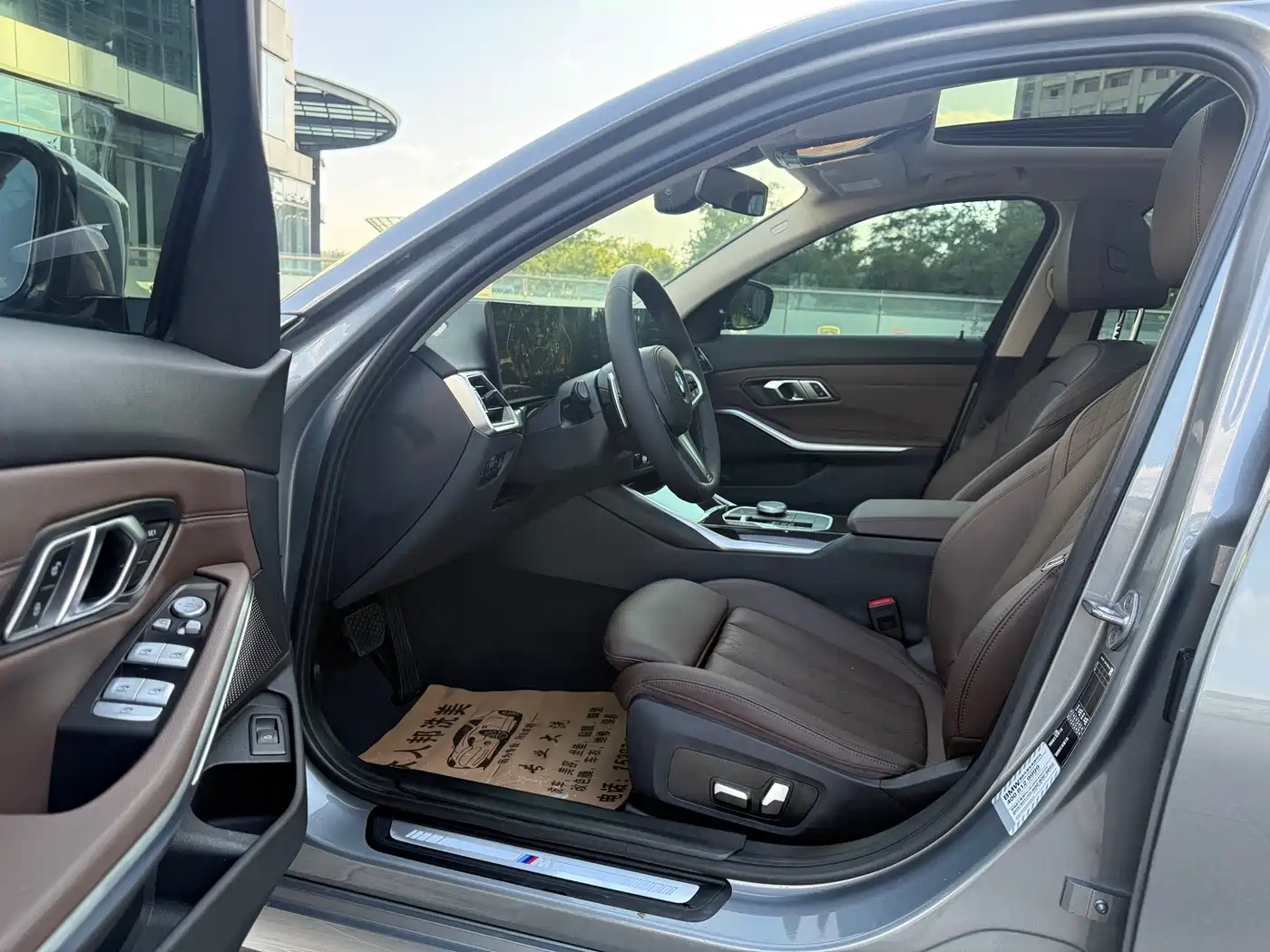 BMW 3 Series 2023 325Li M Sport Package фото 4