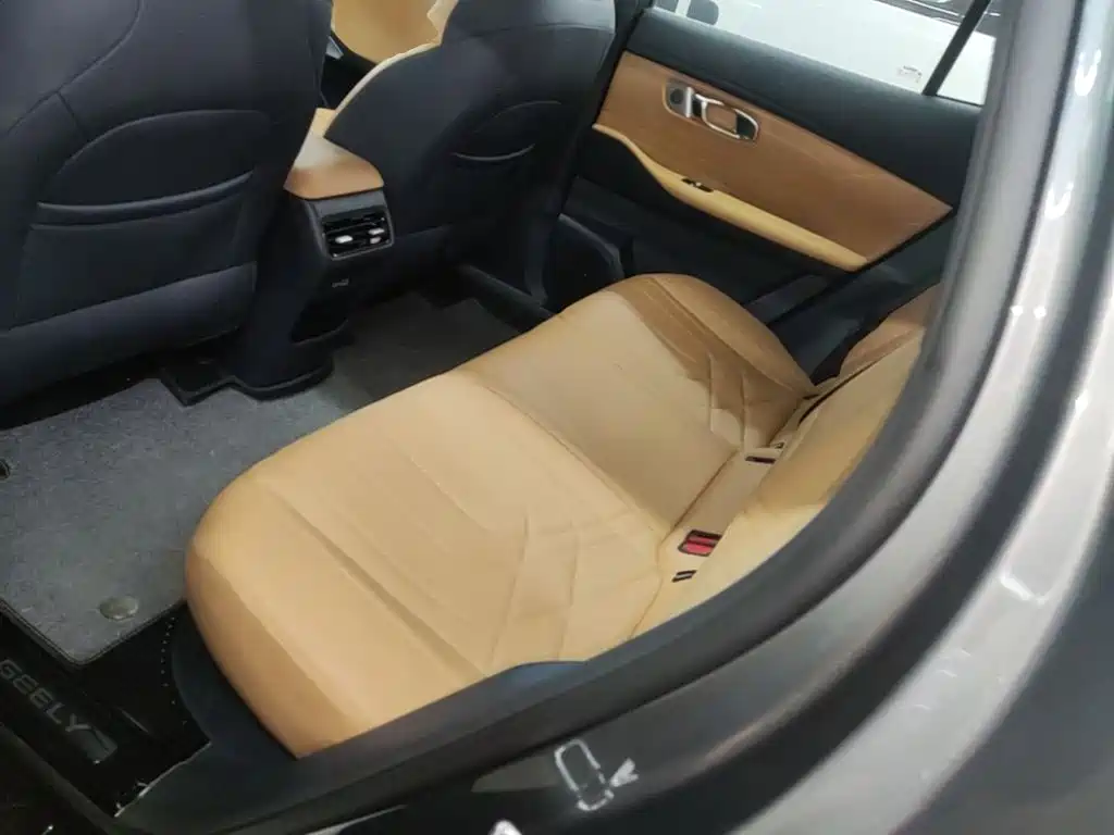 Geely Galaxy Galaxy Starship 7 EM-i 2025 2025 120km Navigation Edition