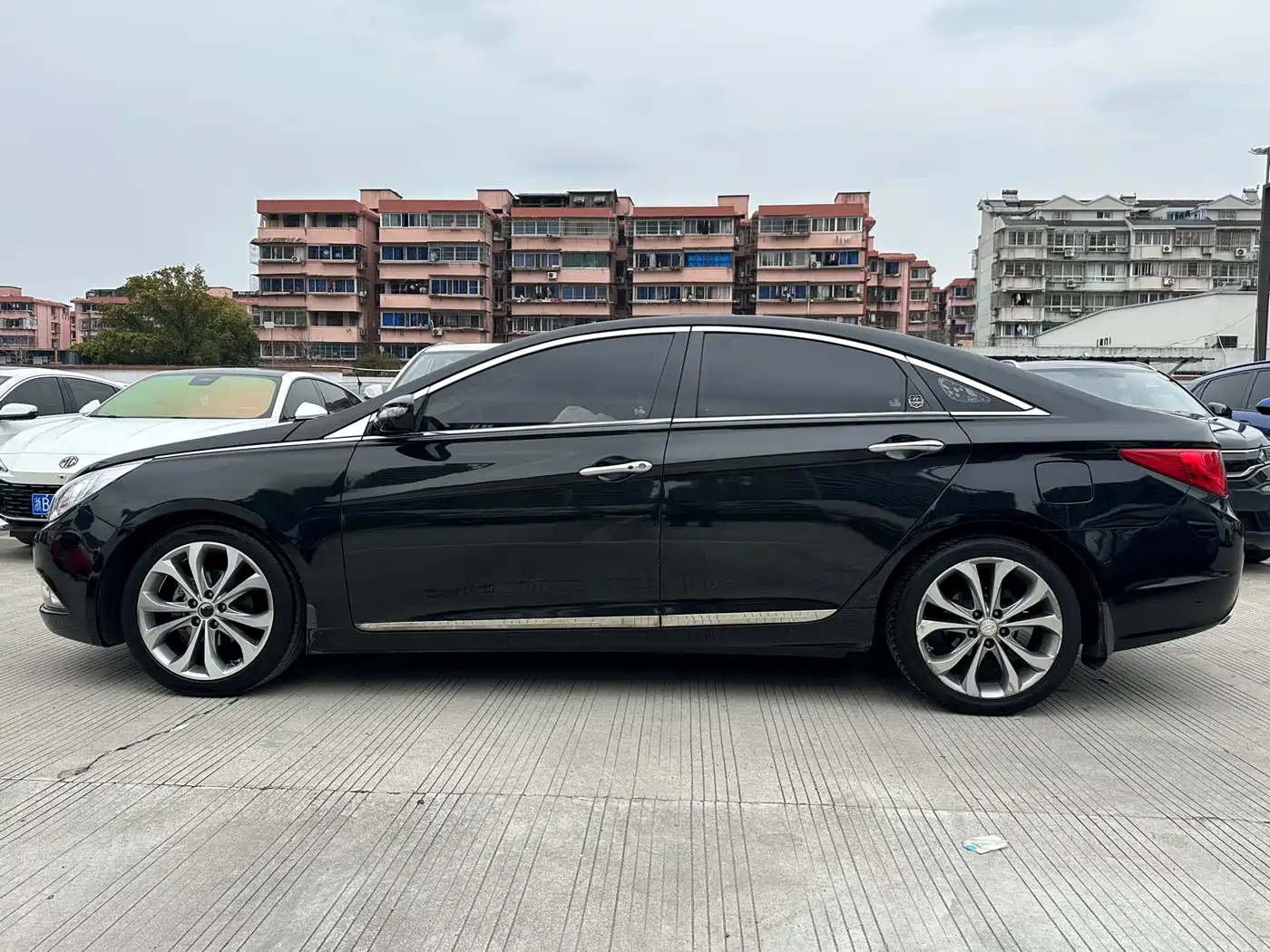 Hyundai Sonata 2014 2.4L Automatic Top Edition China IV фото 12